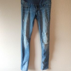 H&M distressedMama Maternity jeans